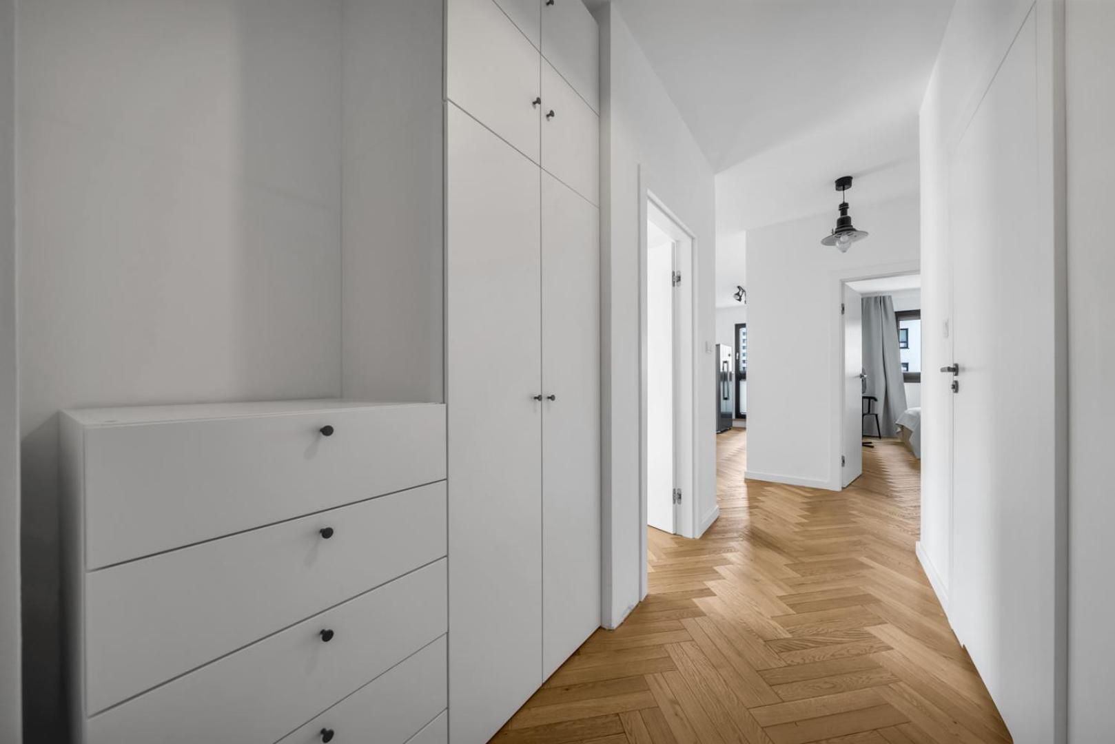 Skierniewicka Apt - Parking, Workspace, Balcony - By Rentujemy Warsaw Ngoại thất bức ảnh