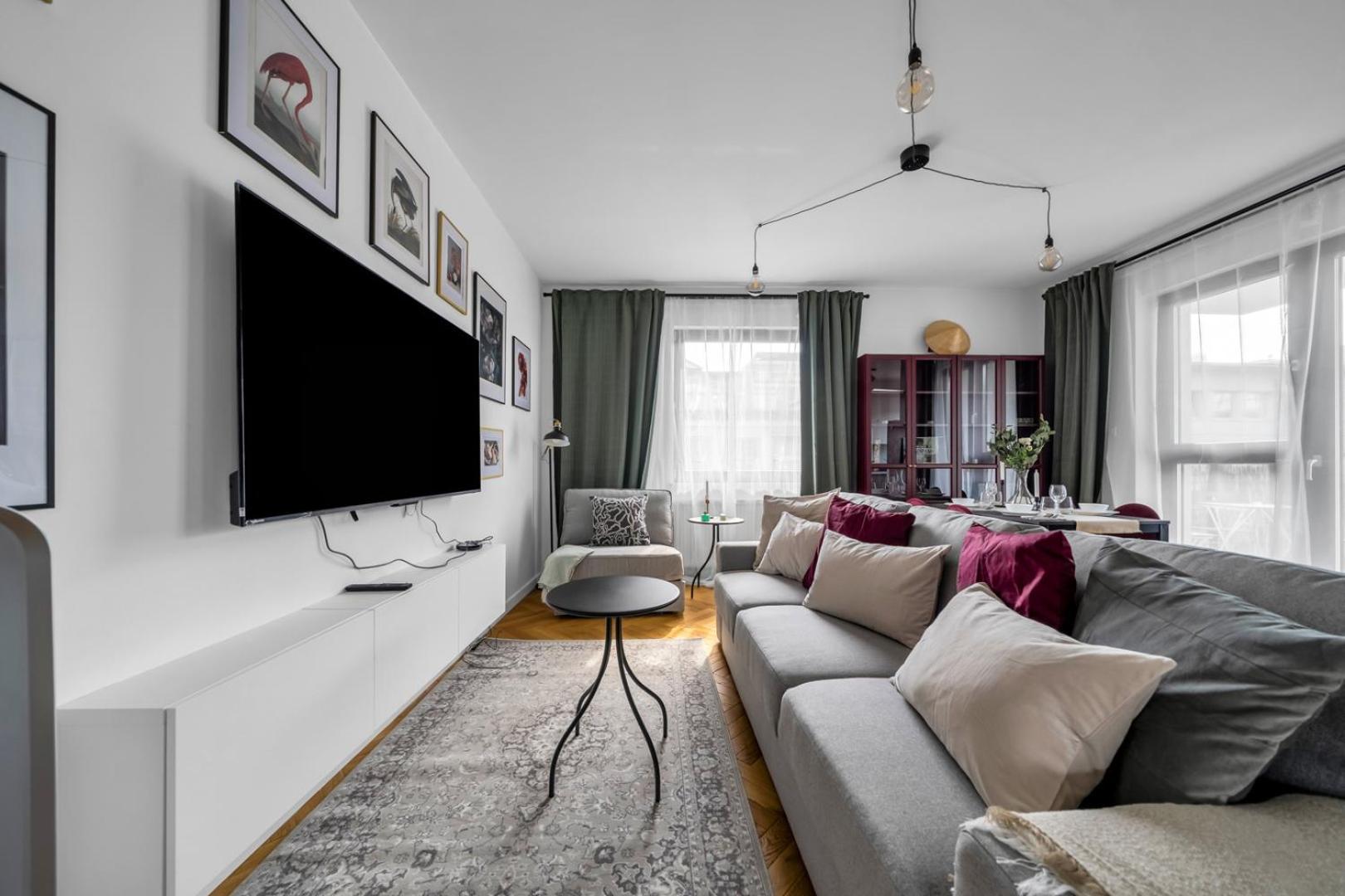 Skierniewicka Apt - Parking, Workspace, Balcony - By Rentujemy Warsaw Ngoại thất bức ảnh