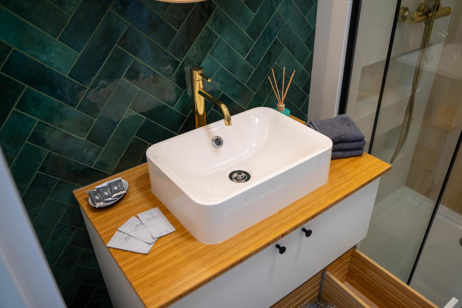 Skierniewicka Apt - Parking, Workspace, Balcony - By Rentujemy Warsaw Ngoại thất bức ảnh