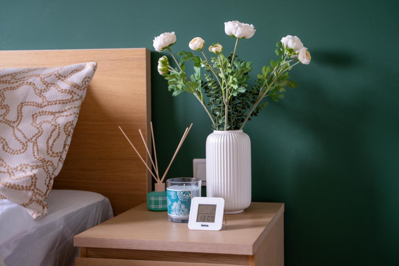 Skierniewicka Apt - Parking, Workspace, Balcony - By Rentujemy Warsaw Ngoại thất bức ảnh