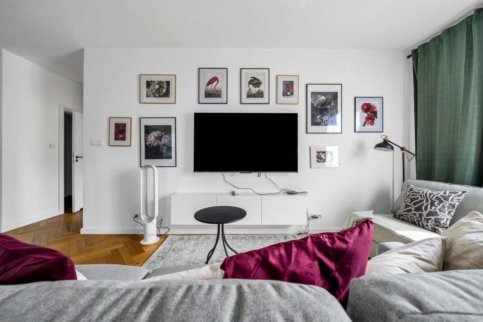 Skierniewicka Apt - Parking, Workspace, Balcony - By Rentujemy Warsaw Ngoại thất bức ảnh